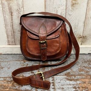 Vintage Brown Leather Crossbody Bag